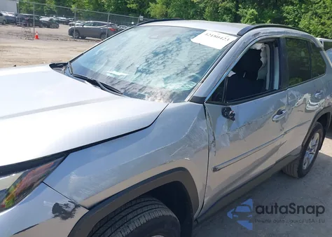 2024 Toyota Rav4 Xle from USA, damaged, VIN 2T3P1RFV8RW409228